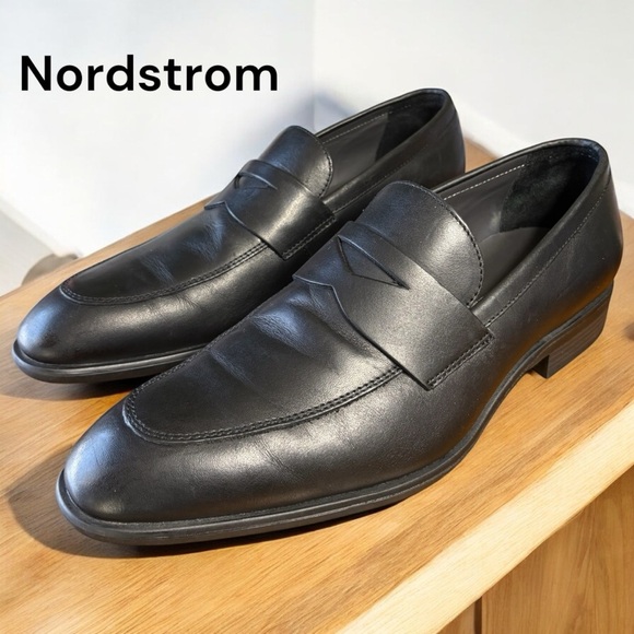 Nordstrom-Men’s 11 Ortholite Black leather Edward Penny Loafer. Like new cond! main image 11